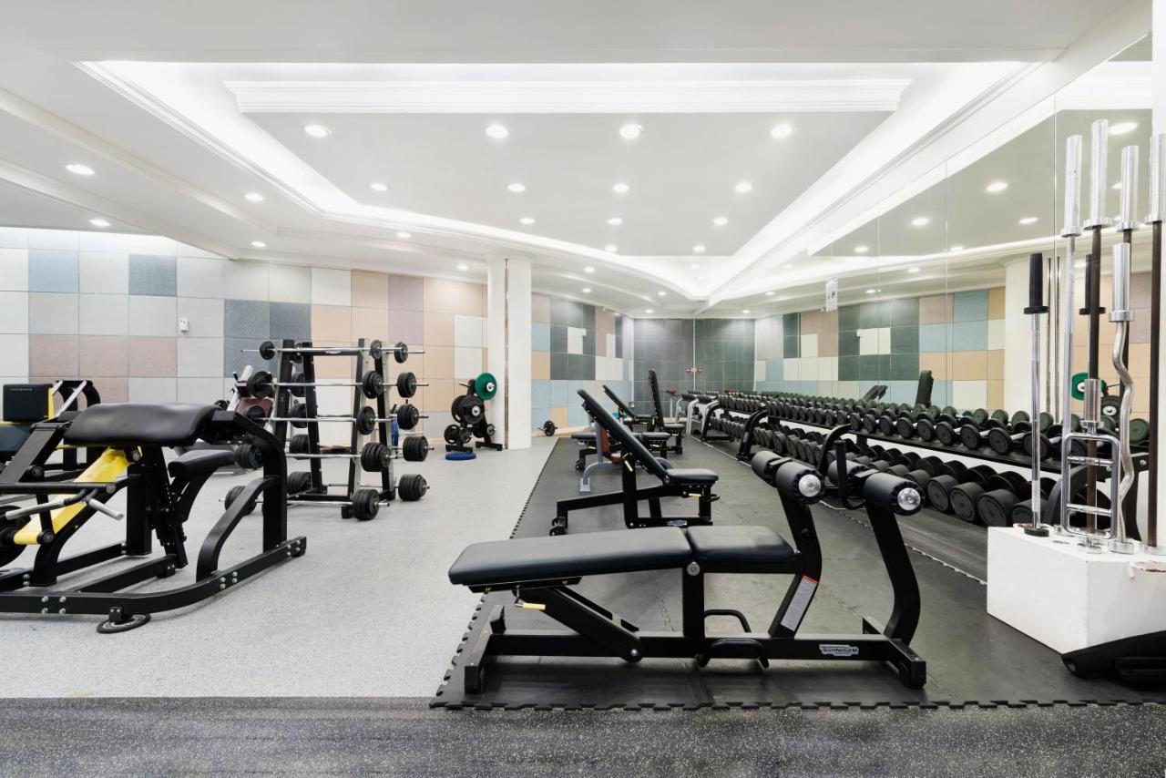 Officers Club & Hotel Abu Dhabi Ngoại thất bức ảnh The gym at the 2012 London Olympics